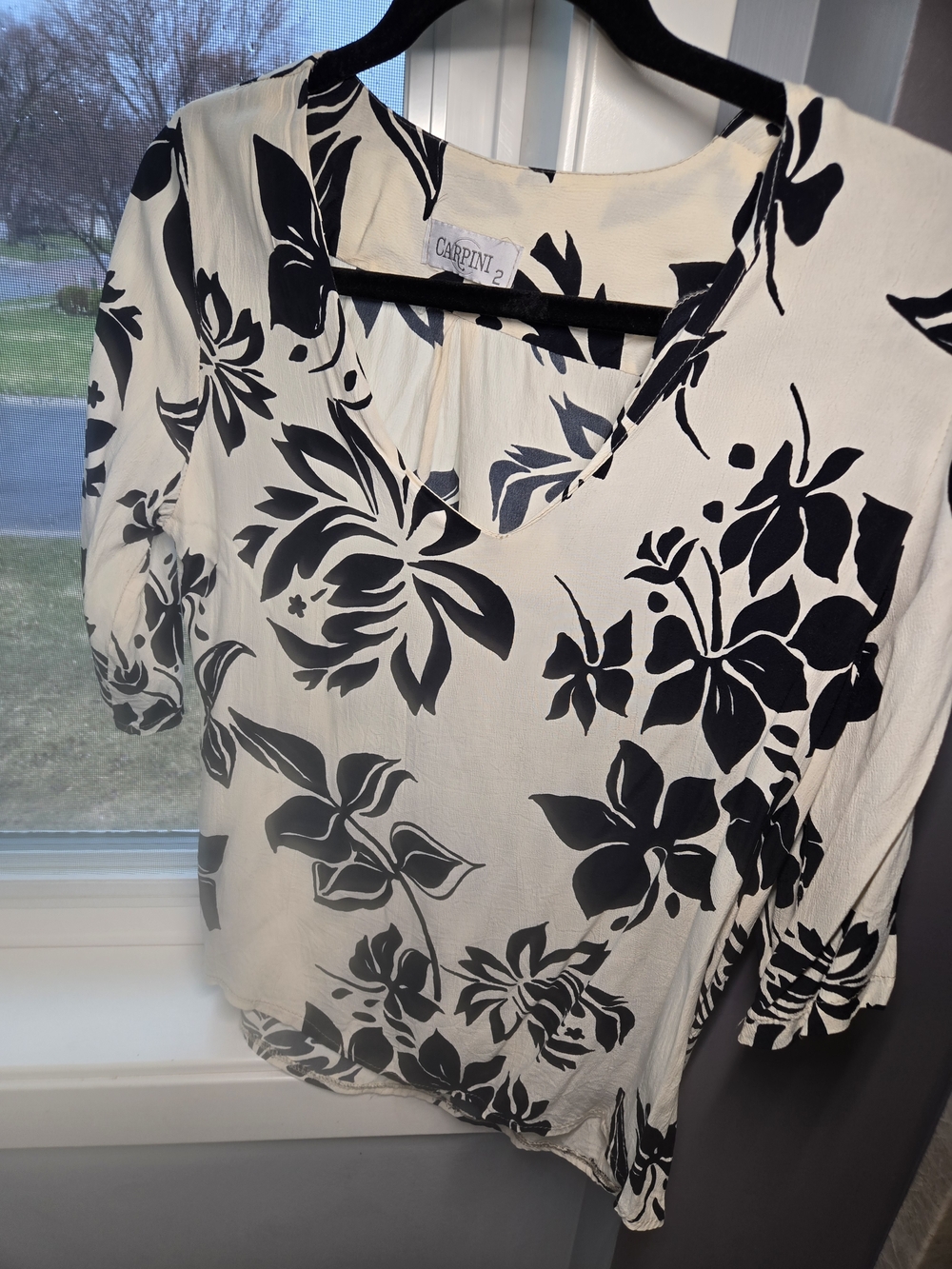 Black and Cream Floral V-Neck Blouse